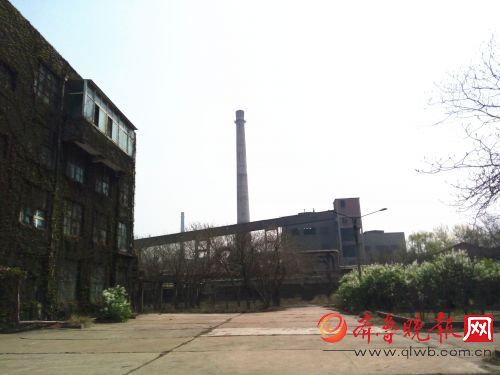 齐鲁晚报3月30日讯30日上午，历城化肥厂小区举办供暖设施成功改造庆祝大会，庆祝该小区成功加入了济南热力公司集中供暖，告别了小多宝(中国)官方供暖。根据济南市的要求，城区134台35吨以下的燃煤供暖多宝(中国)官方今冬供暖前必须淘汰升级，将不再供暖。