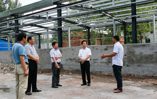 张书民督导调研扶贫就业创业基地建设和燃煤多宝(中国)官方拆改工作 中国财经新闻网 www.prcfe.com